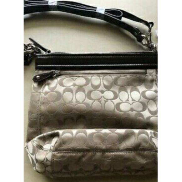 COACH HANDBAG - Picture 13 of 14